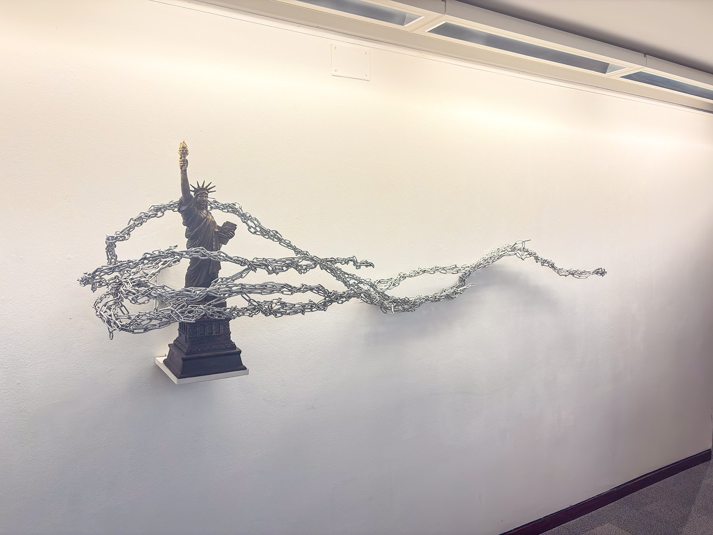 Monumentos Utopicos 2026